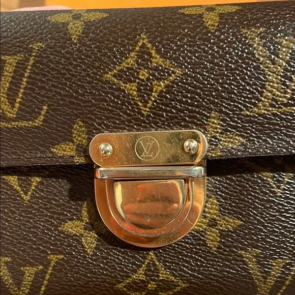 Louis Vuitton Brown Monogram Wallet with box - Picture 3 of 11